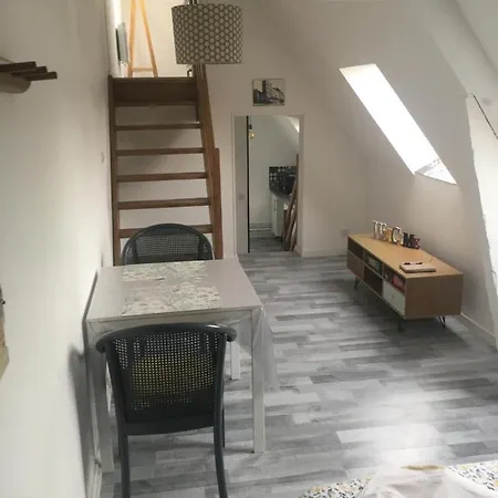 La Mansarde - Au Coeur De La Vieille Apartament *